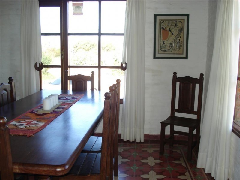 Casa en alquiler en Montoya. 